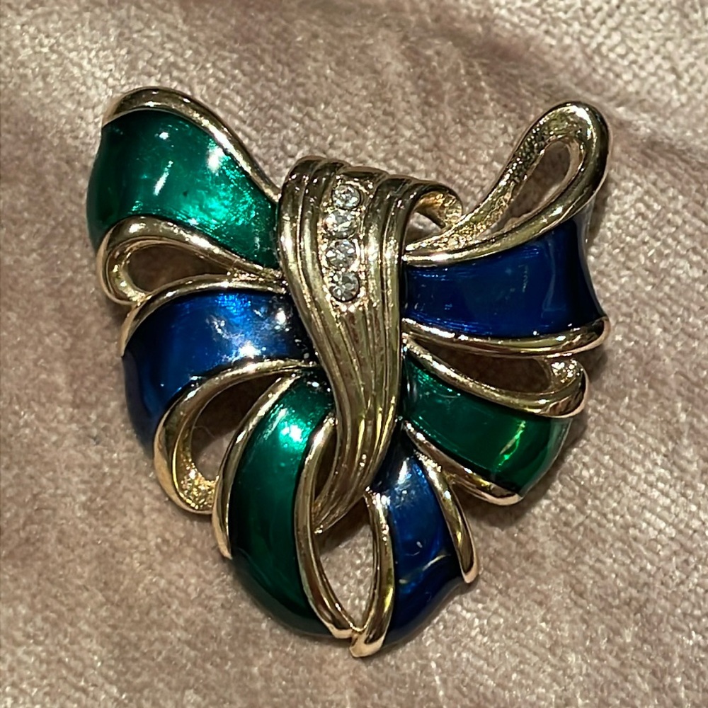 Regal Green & Blue Enamel Ribbon Pin Brooch